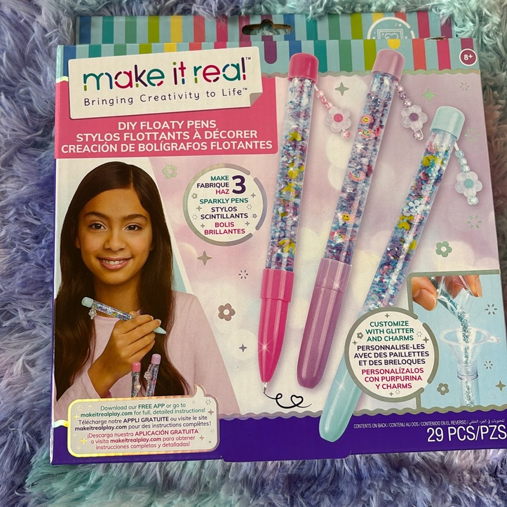 Cool make your own pink or purple pen with glitter inside🍩🍩🍩